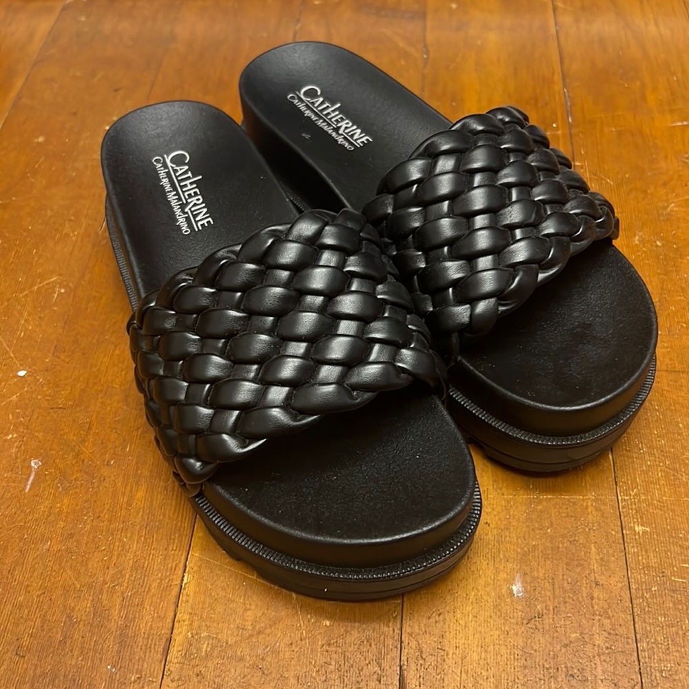 NWOT Catherine Malandrino woven platform sandals